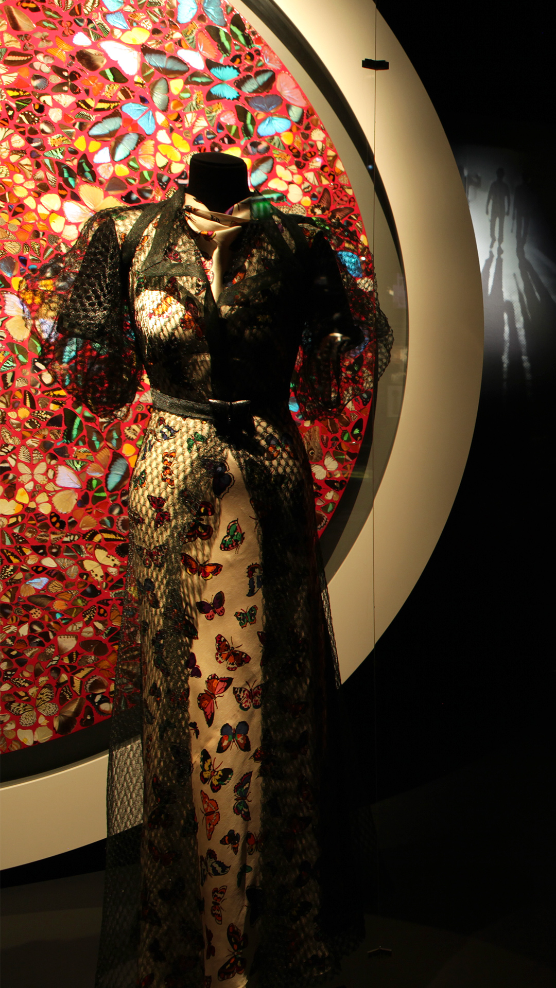 Dries Van Noten GR20 design graphique signaletique paris branding graphic fashion food drinks culture luxury architecture 