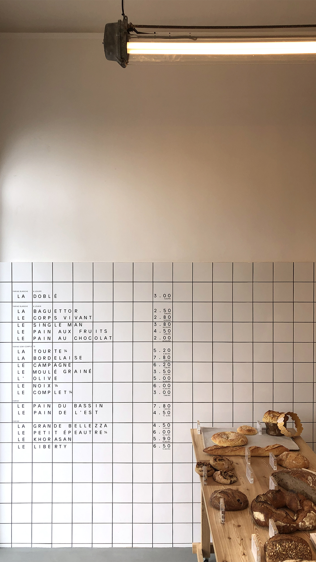 Pain paulin —stores GR20 design graphique signaletique paris branding graphic fashion food drinks culture luxury architecture