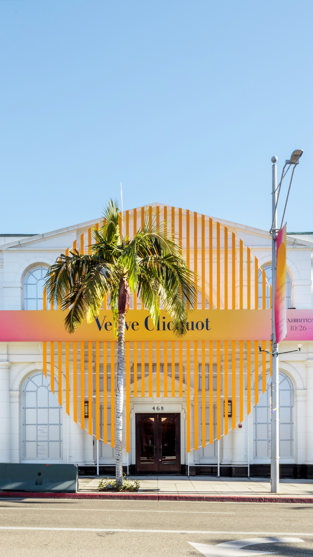 Veuve Clicquot, 250 years —Los Angeles GR20 design graphique signaletique paris branding graphic fashion food drinks culture luxury architecture