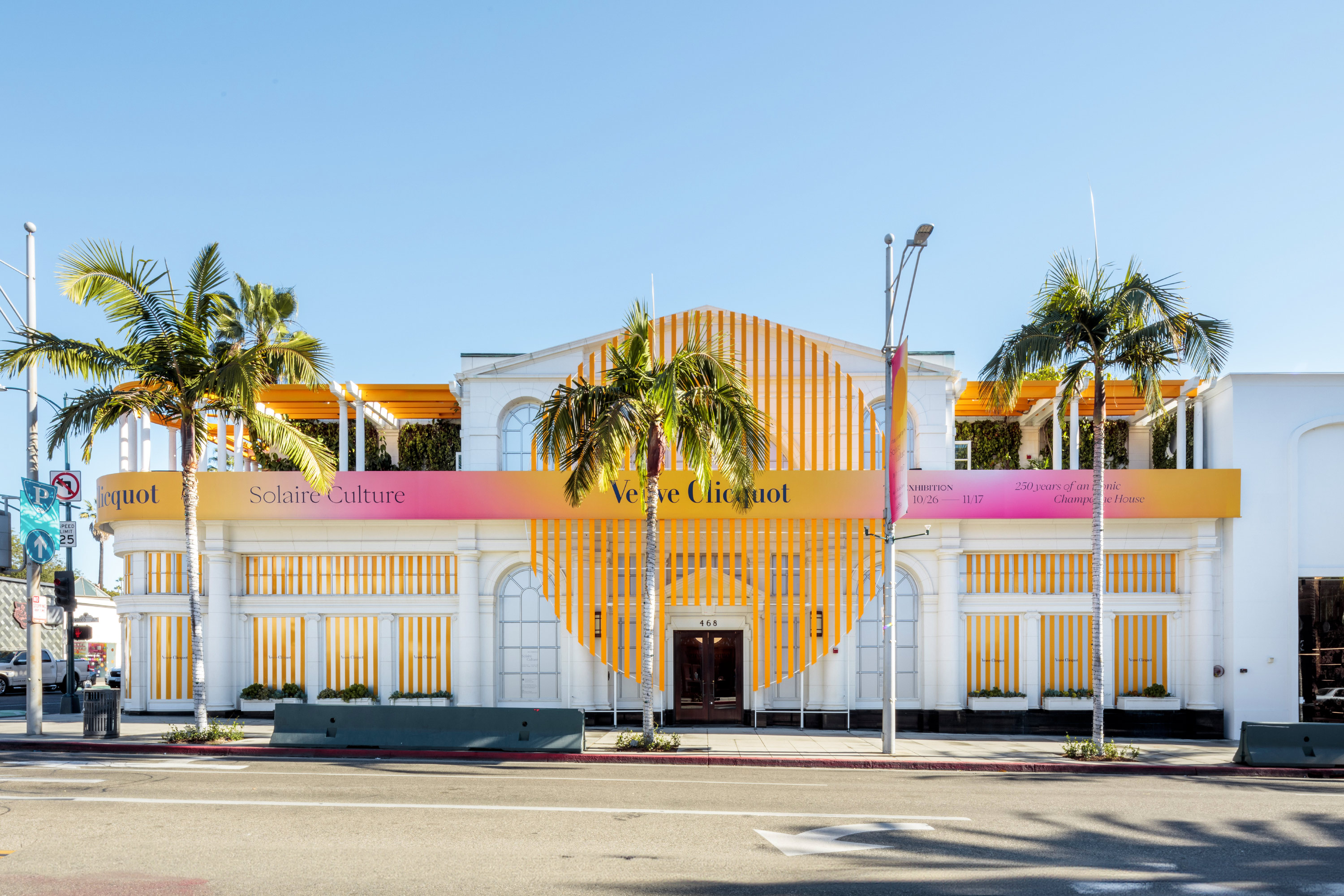 Veuve Clicquot, 250 years —Los Angeles GR20 design graphique signaletique paris branding graphic fashion food drinks culture luxury architecture