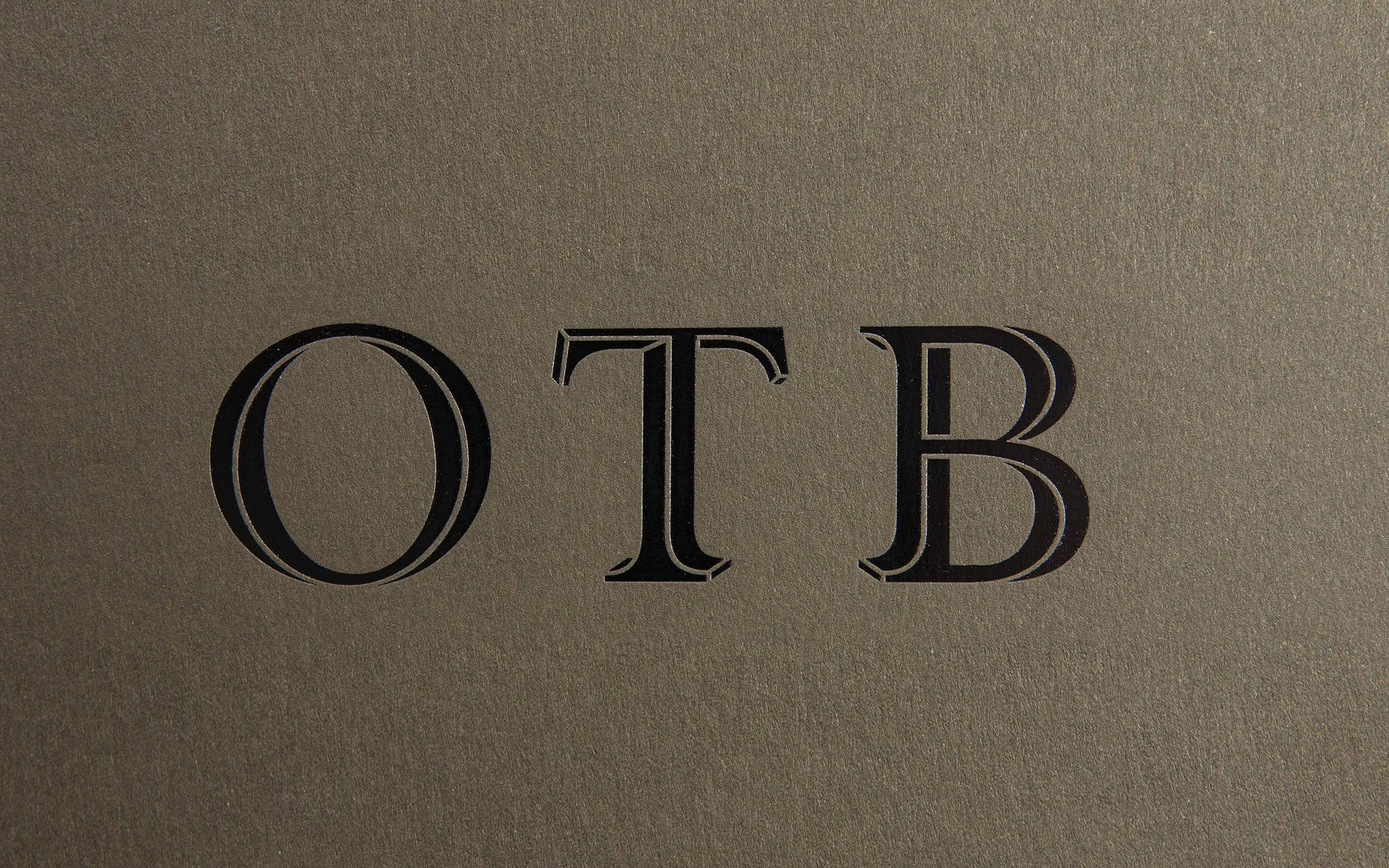 Identité visuelle GR20 design graphique signaletique paris branding graphic fashion food drinks culture luxury architecture